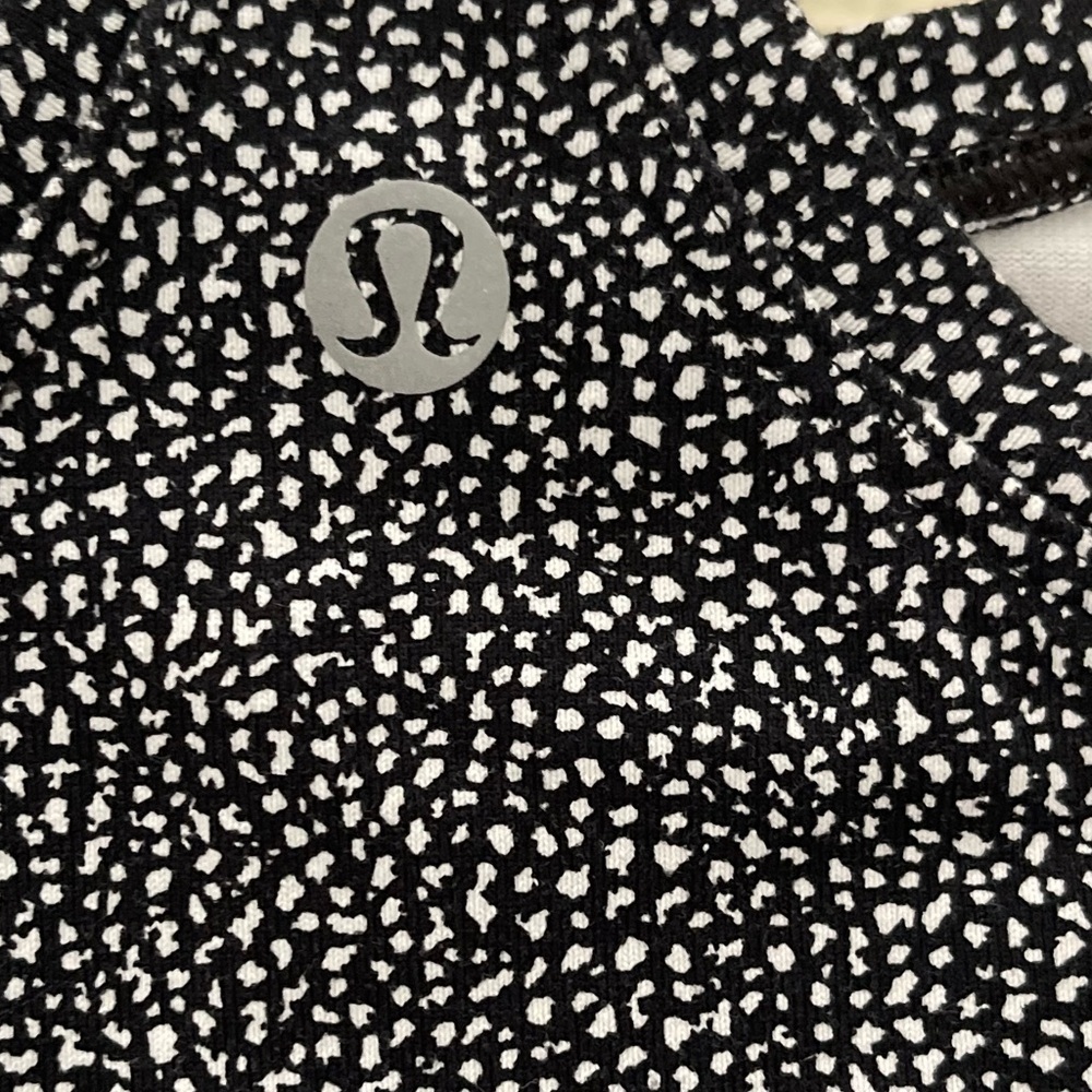 Lululemon Cool Racerback Tank Top 2 - Picture 7 of 7